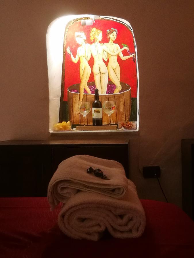 Domus Vinaria 3*